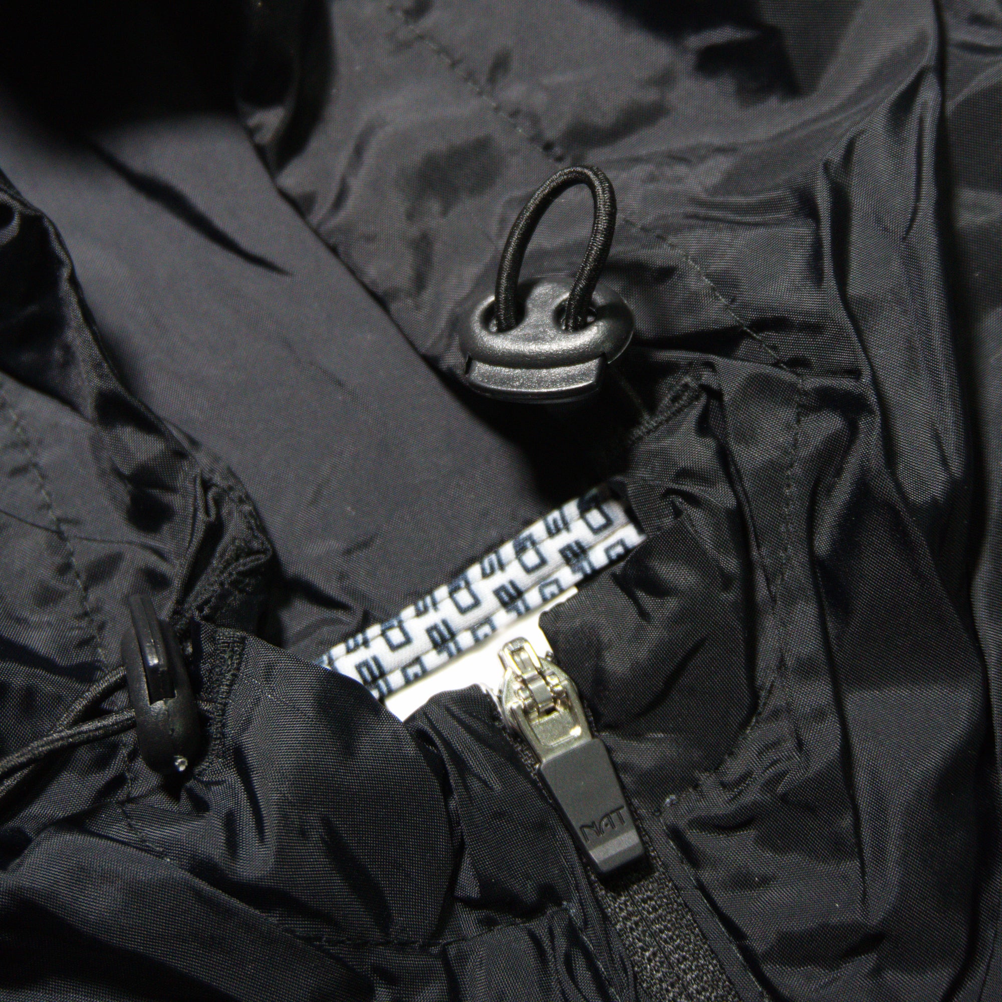 Rompevientos GangBrand Pocket Negro