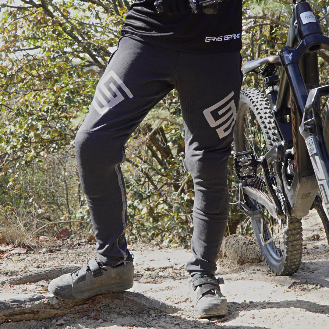 Pantalón GangBrand MTB Downhill/Enduro Clásico Negro